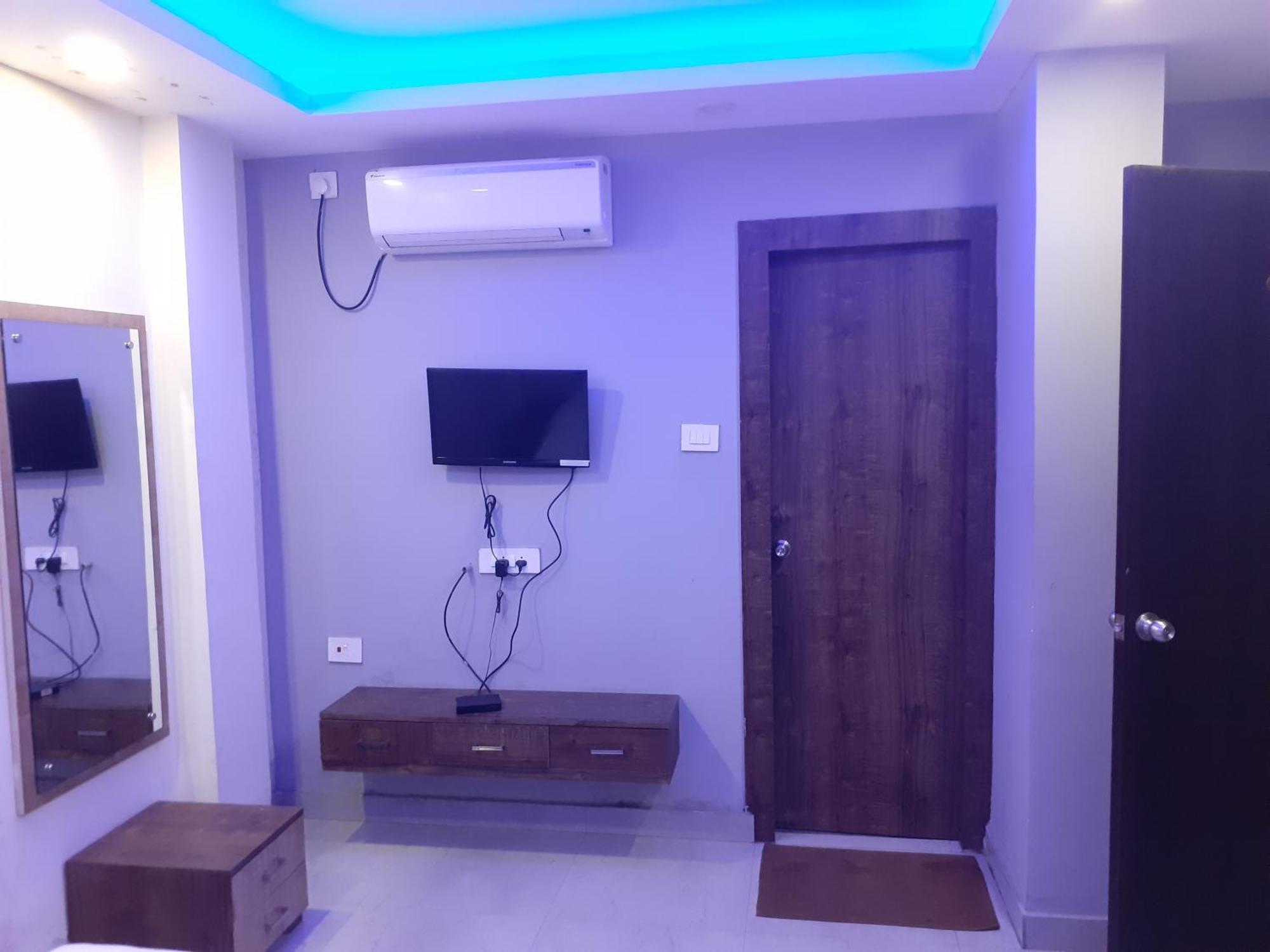 Hotel Delight Deluxe Pipra Dewās Cameră foto